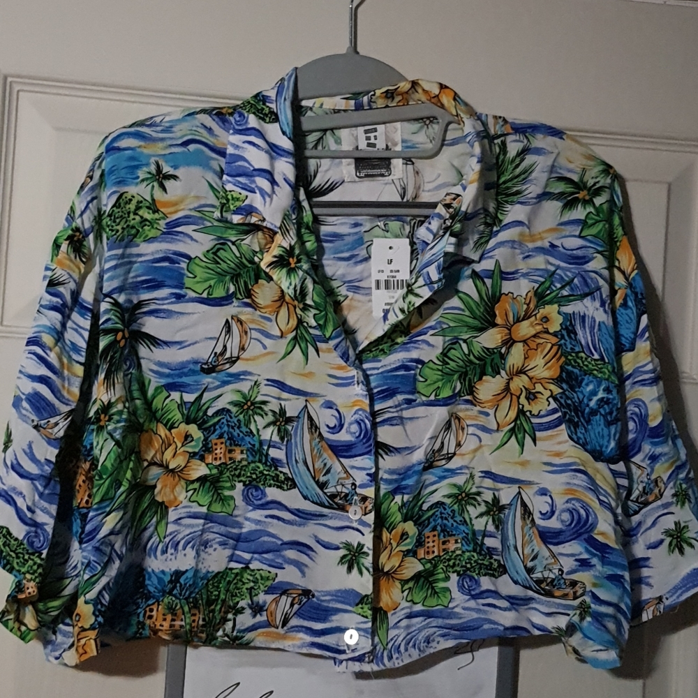 Vibrant Hawaii shirt